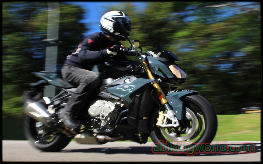 BMW S 1000R 2018  FACTORY SPECIFICATIONS