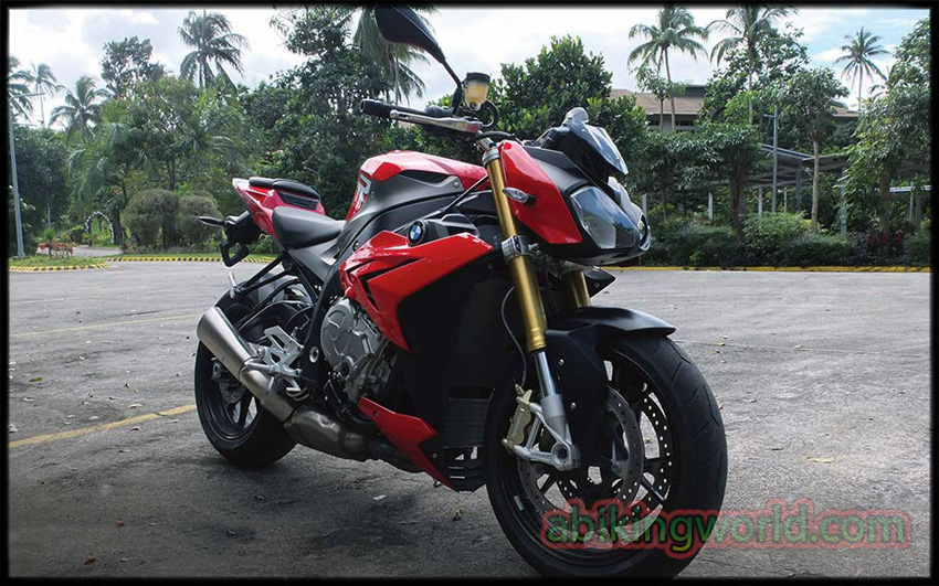 2018 BMW S 1000R specs
