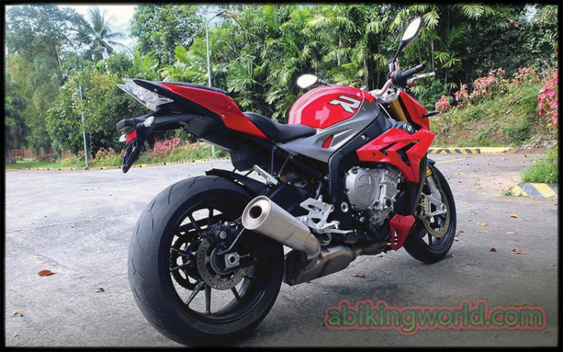 2018 BMW S 1000R specs
