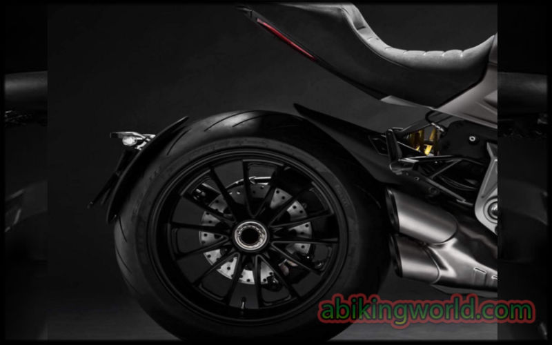 DUCATI DIAVEL 1260 2019 SPECS