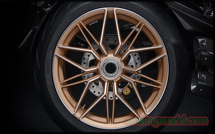 Ducati Diavel 1260 Lamborghini